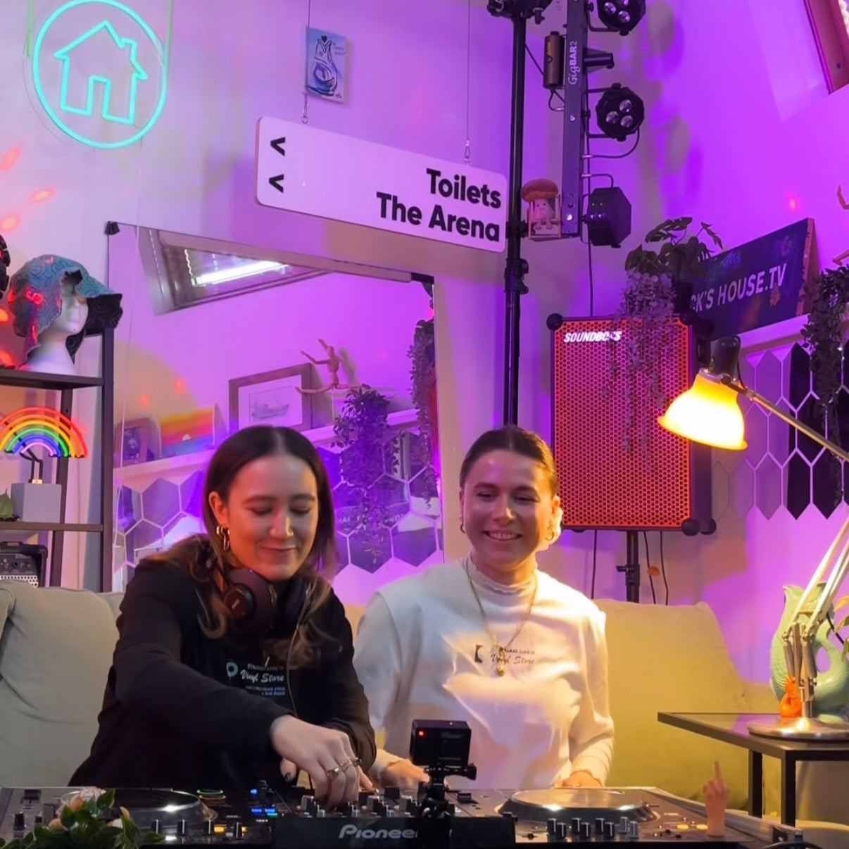 Oh See and Tiffany Quinn in Hun Sauce DJing at Rick's House.TV, Hackney party