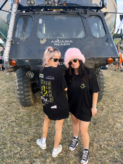Glastonbury Festival, Arcadia stage, Dj SHOSH. Save Our Scene, Human Traffic Takeover. In Hun Sauce, Smile High Club T-Shirt