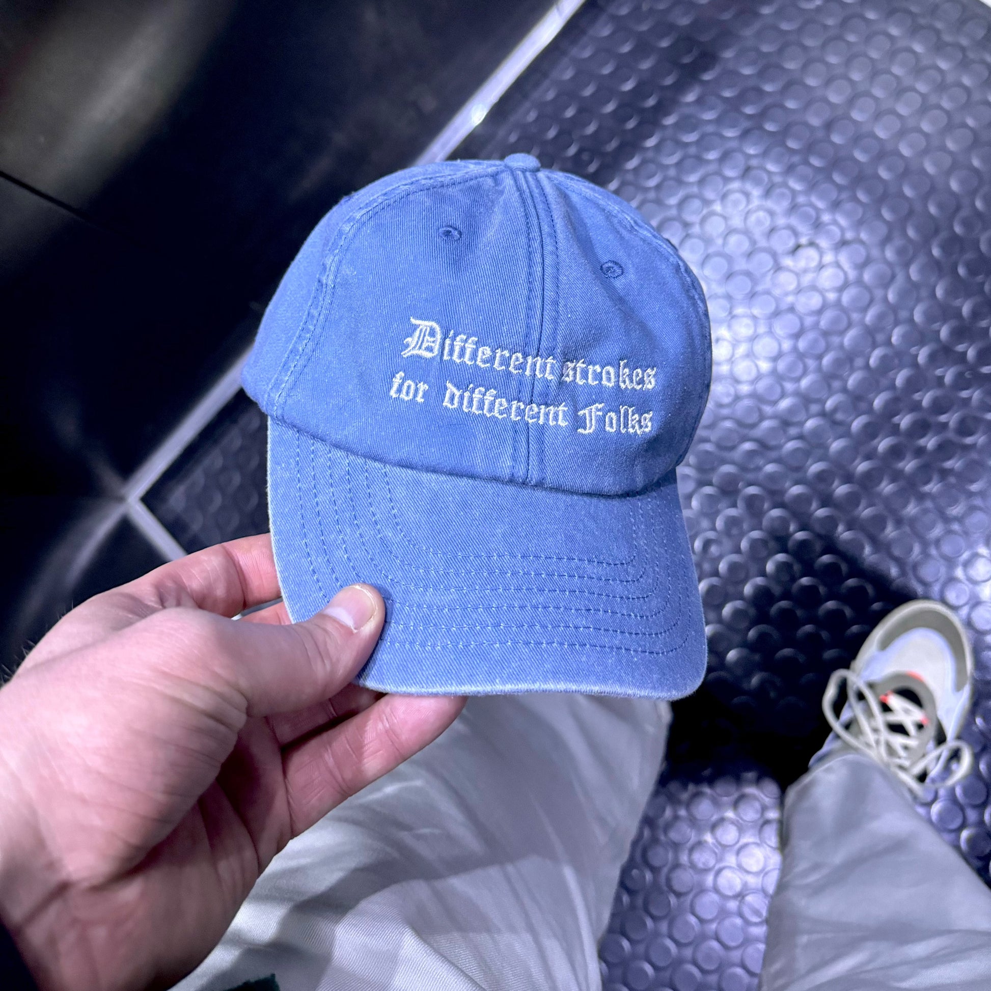 DIFFERENT FOLKS Embroidery Cap - Hun Sauce